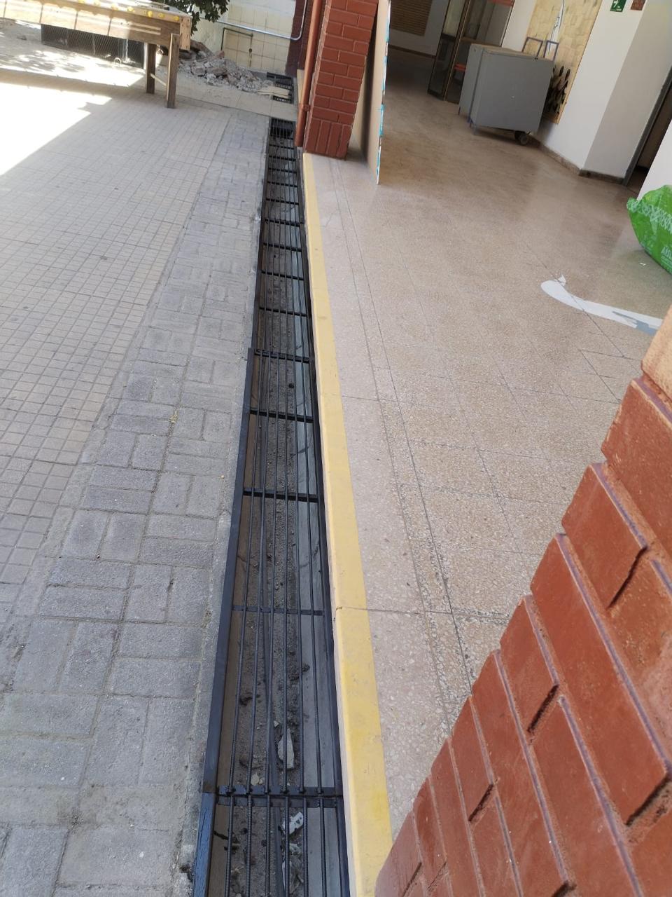 CONSTRUCCIÓN REJILLAS LLUVIA