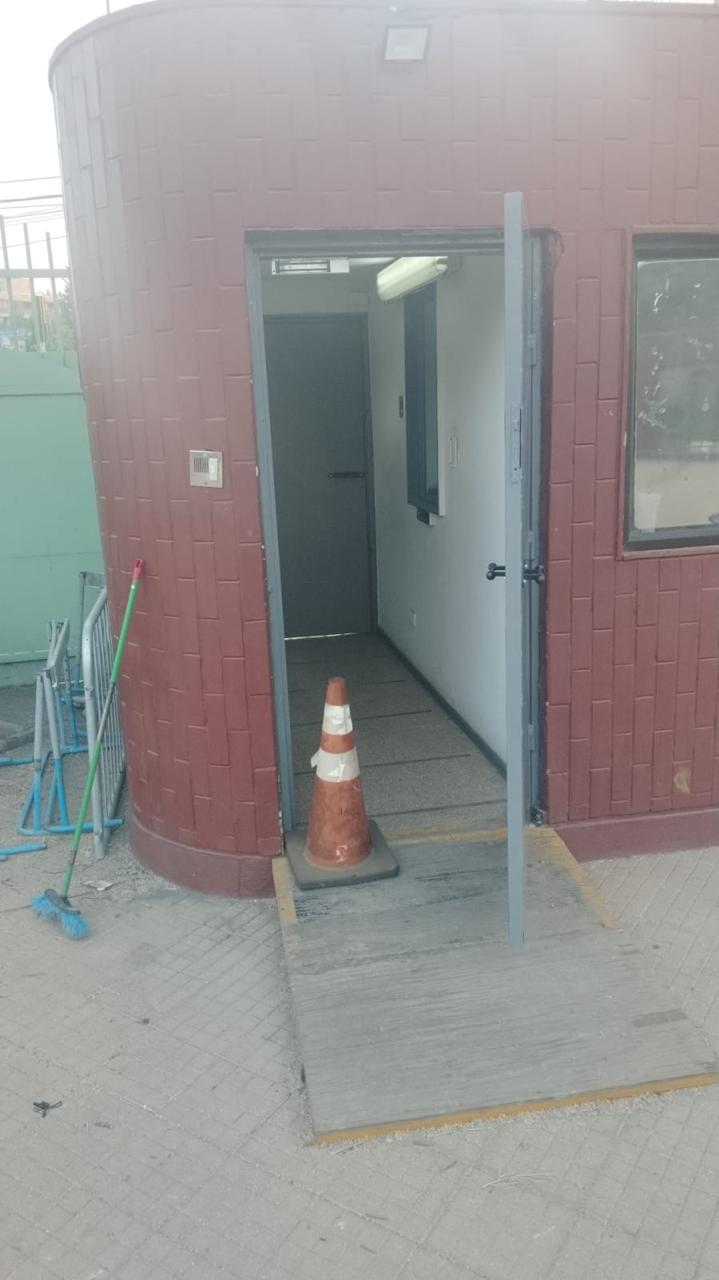 CONSTRUCCIÓN DE PUERTAS BLINDADAS