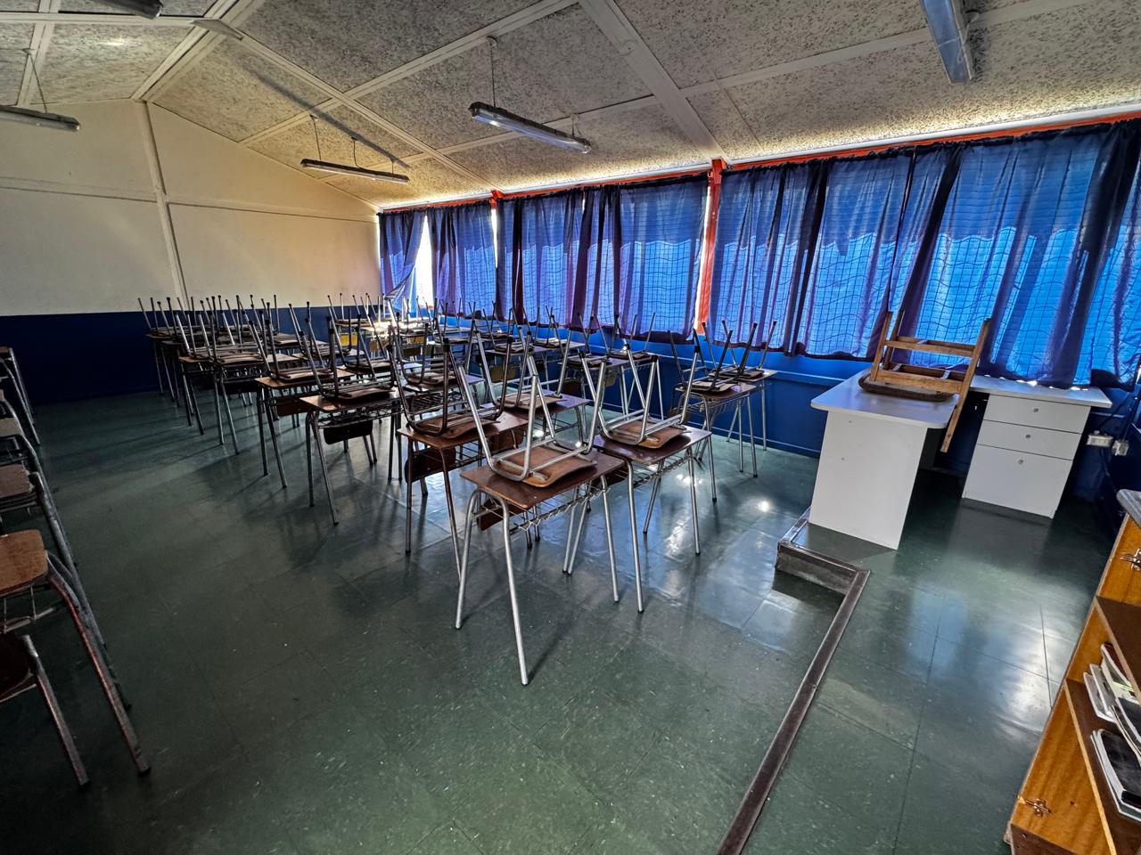 ¡RENOVACIÓN TOTAL! PINTURA PARA COLEGIO ROSARIO CONCHA