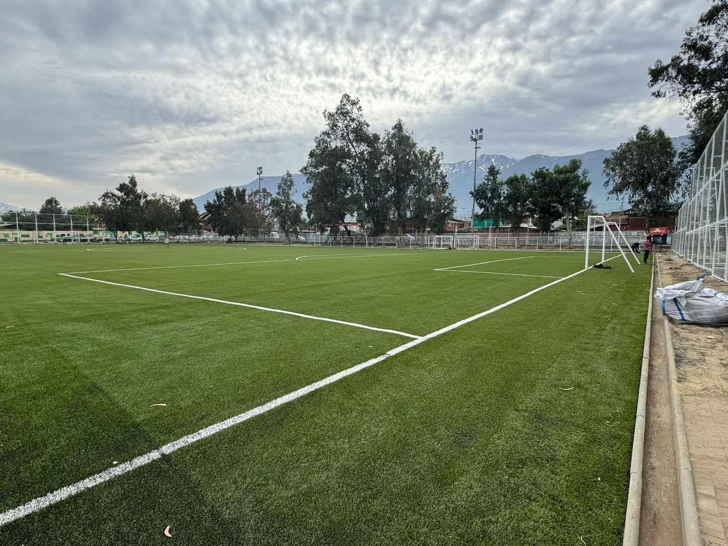 REMODELACIÓN CANCHA DEPORTIVA