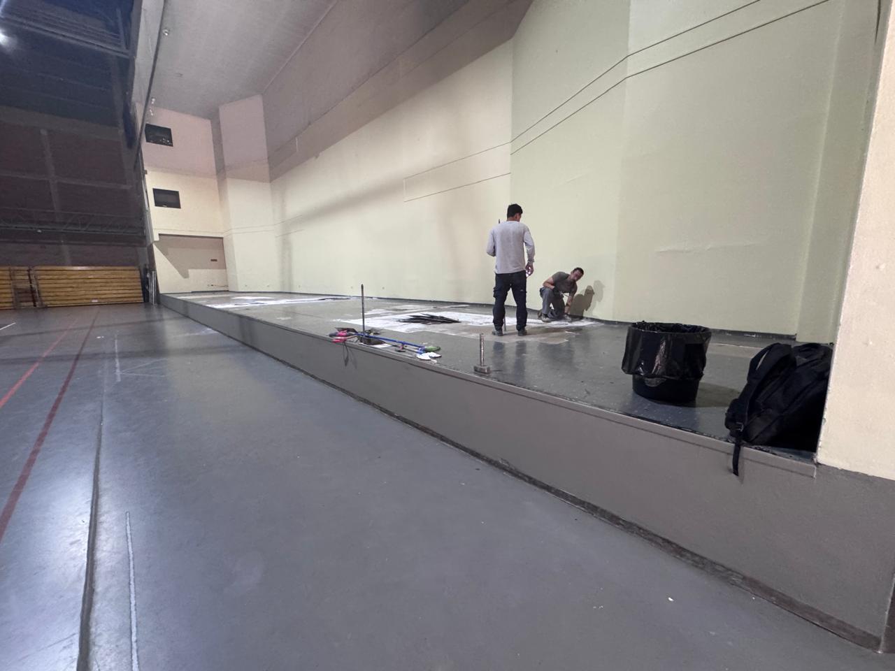 REMODELACIÓN DE PISO ESCENARIO