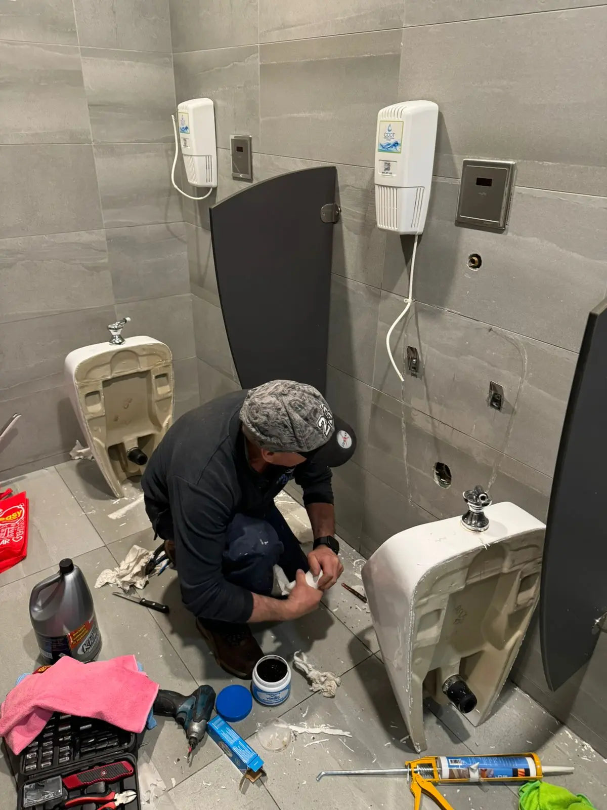 trabajos-incosec-remodelacion-baños-
