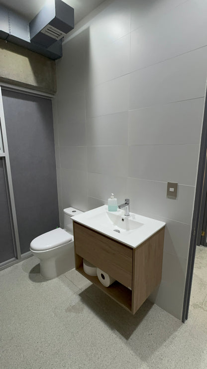Construcción y Remodelación de baños y sala de profesores - Colegio Academia de Humanidades