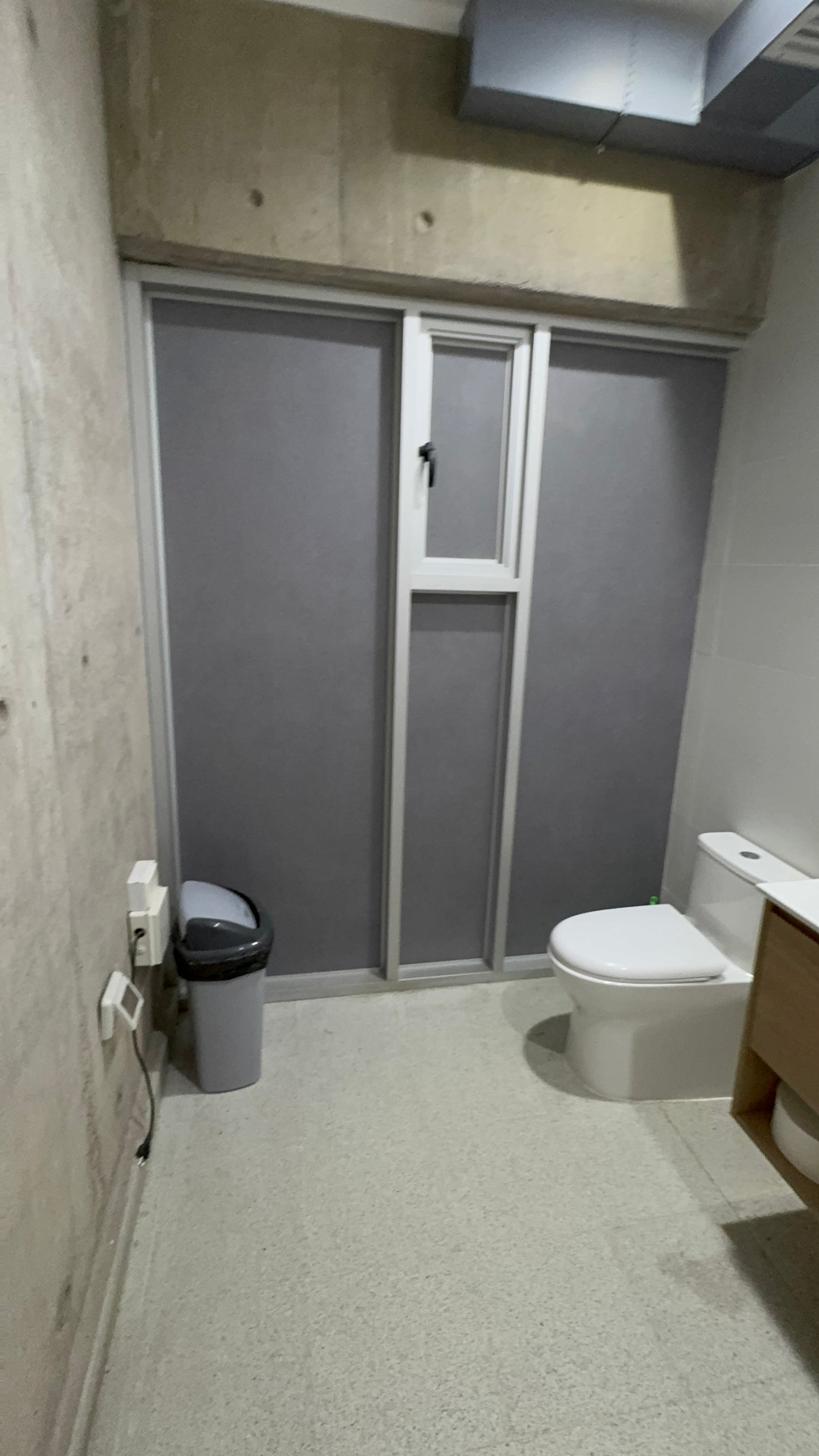 Construcción y Remodelación de baños y sala de profesores - Colegio Academia de Humanidades