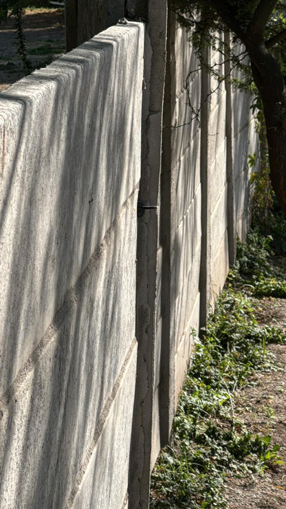 ARRIOSTRAMIENTO MURO DE CIERRE