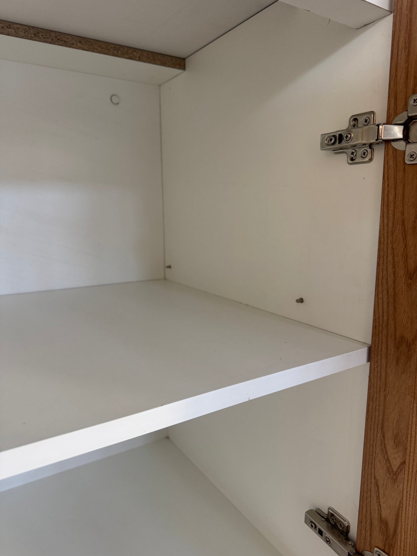 Construcción y Remodelación de baños y sala de profesores - Colegio Academia de Humanidades