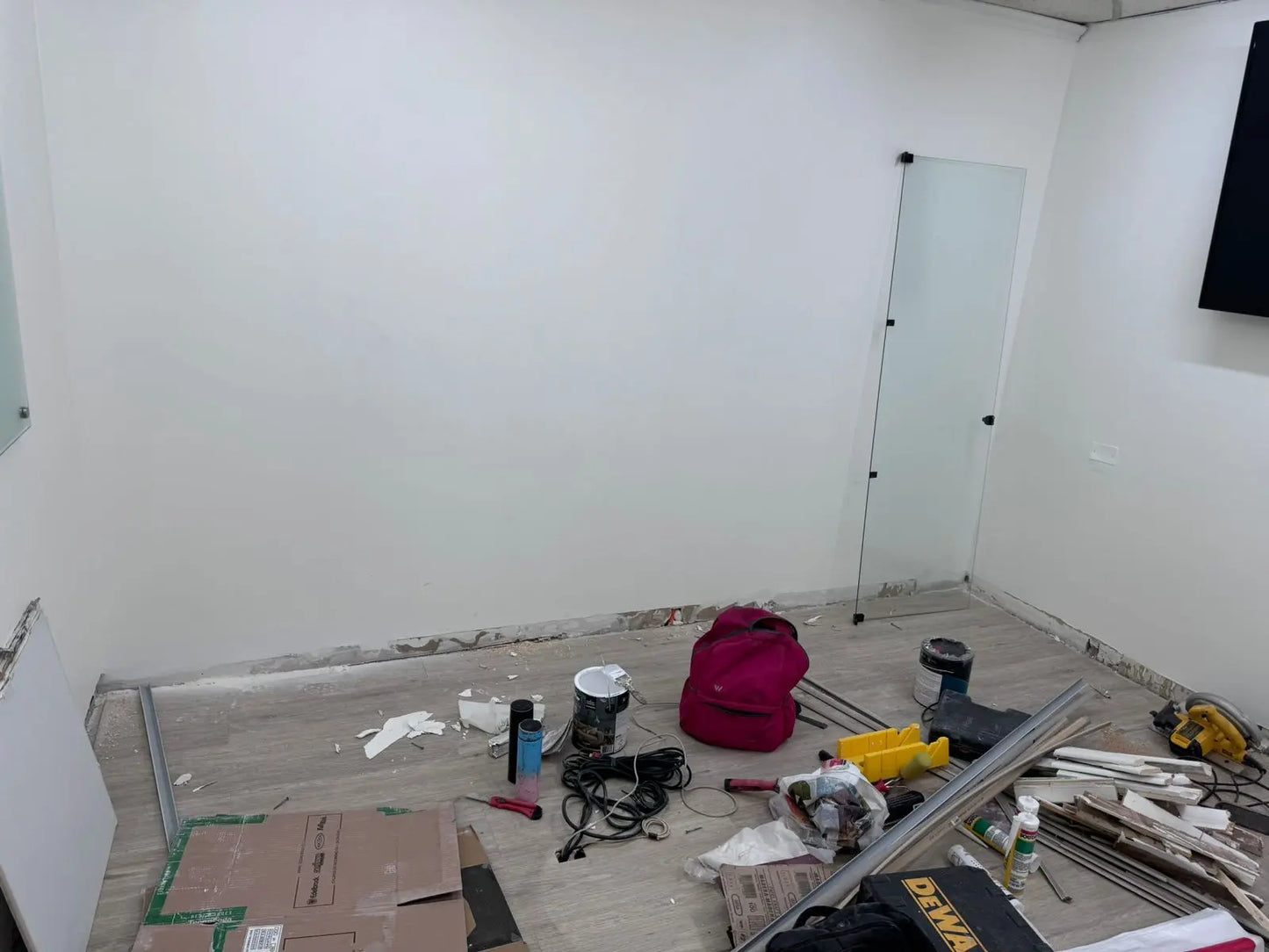 REMODELACIÓN SALA DE REUNIONES Arquitepro Construcción