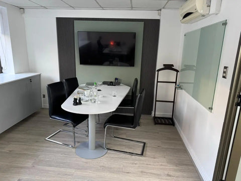 REMODELACIÓN SALA DE REUNIONES