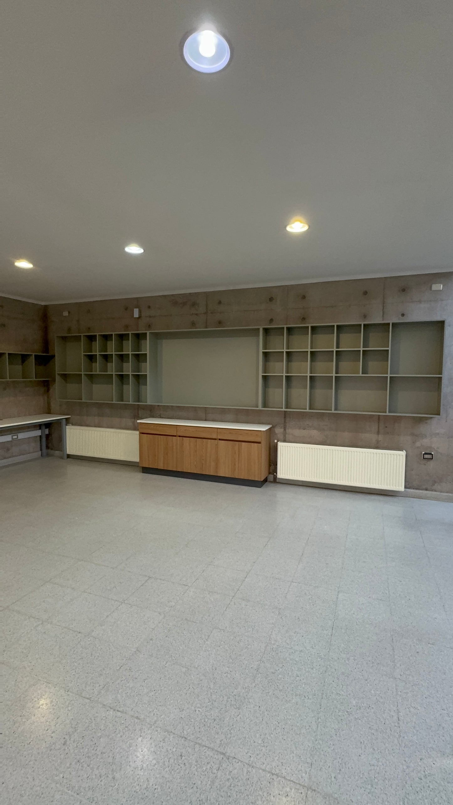 Construcción y Remodelación de baños y sala de profesores - Colegio Academia de Humanidades