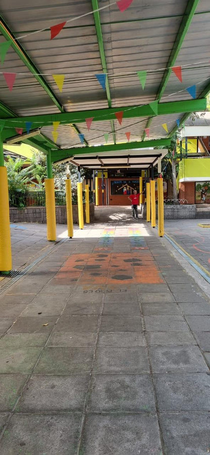 Entornos Seguros: Protecciones contra impactos en Colegio Calasanz