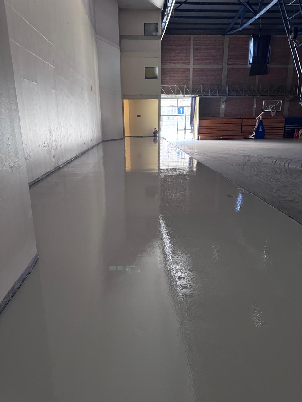 REMODELACIÓN DE PISO ESCENARIO