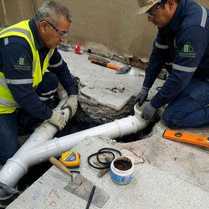 Construcción y Remodelación de baños y sala de profesores - Colegio Academia de Humanidades